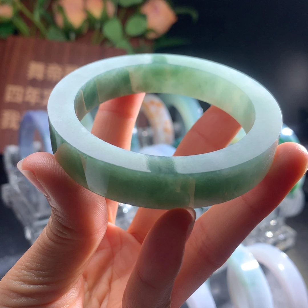 定制翡翠手镯未镶嵌