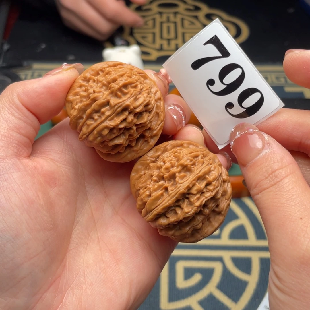 文玩核桃吊坠41四座楼799号