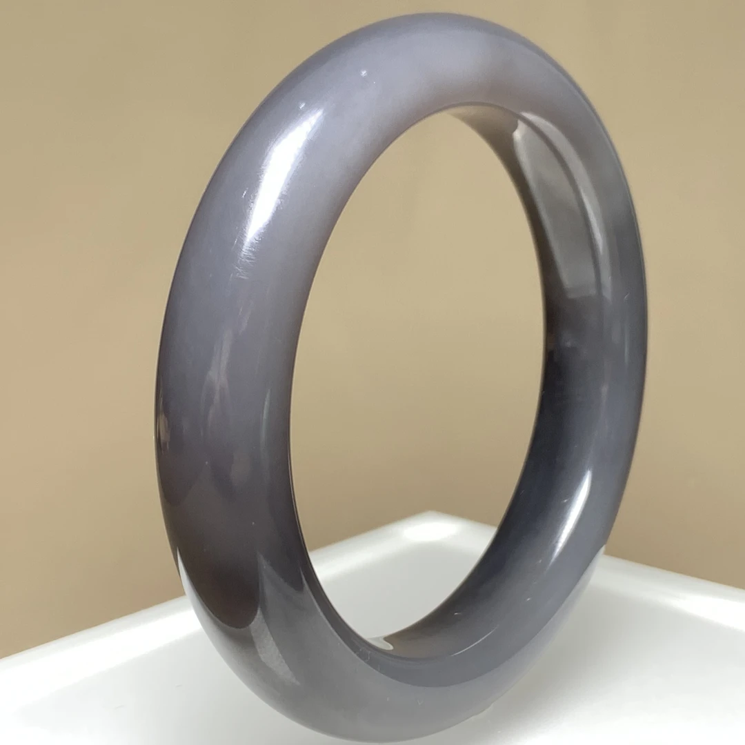 D730海川拍卖和田玉手镯