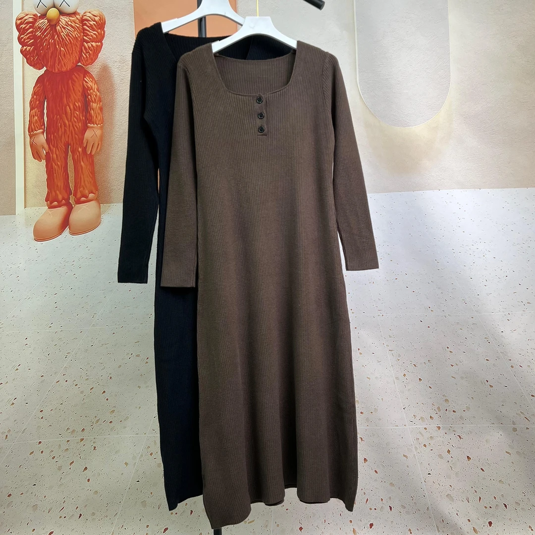 U0634捷拉服饰2025春季新款纯色方领修身显瘦弹力长款针织连衣裙