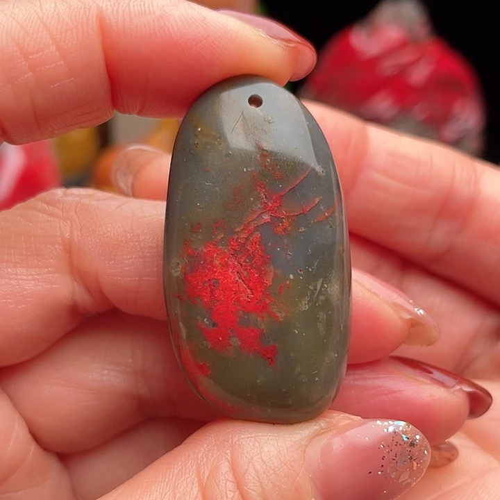 鸡血石好**连昌化鸡血石软底手工刻挂件