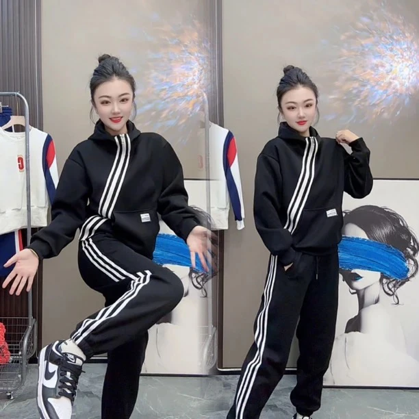 秋冬时尚休闲显瘦连帽套装斜拉链两件套潮流百搭气质长袖运动女士