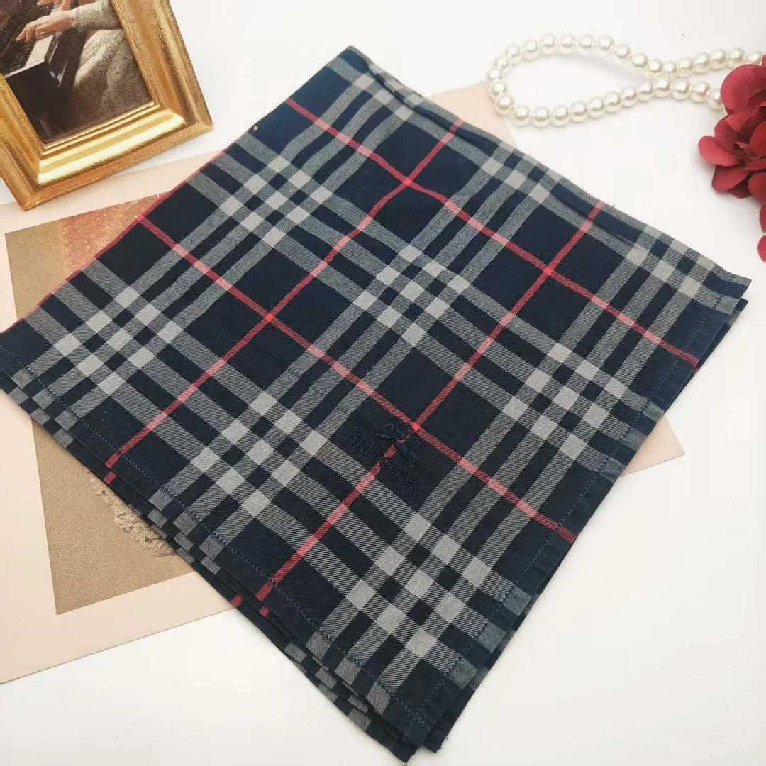 99新 BURBERRY/博柏利 海囤/巴宝莉/丝巾/yy07232