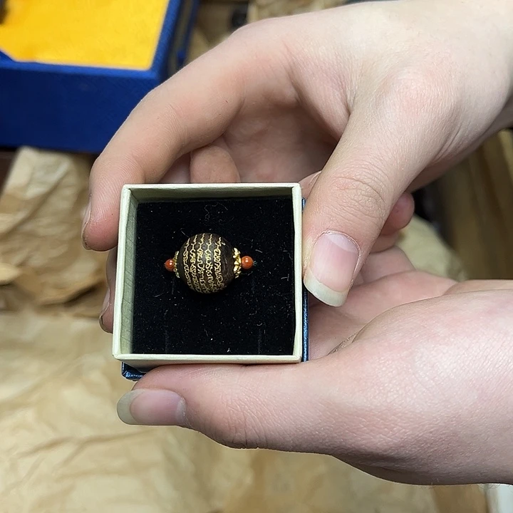 大叶紫檀（黑酸枝木类）