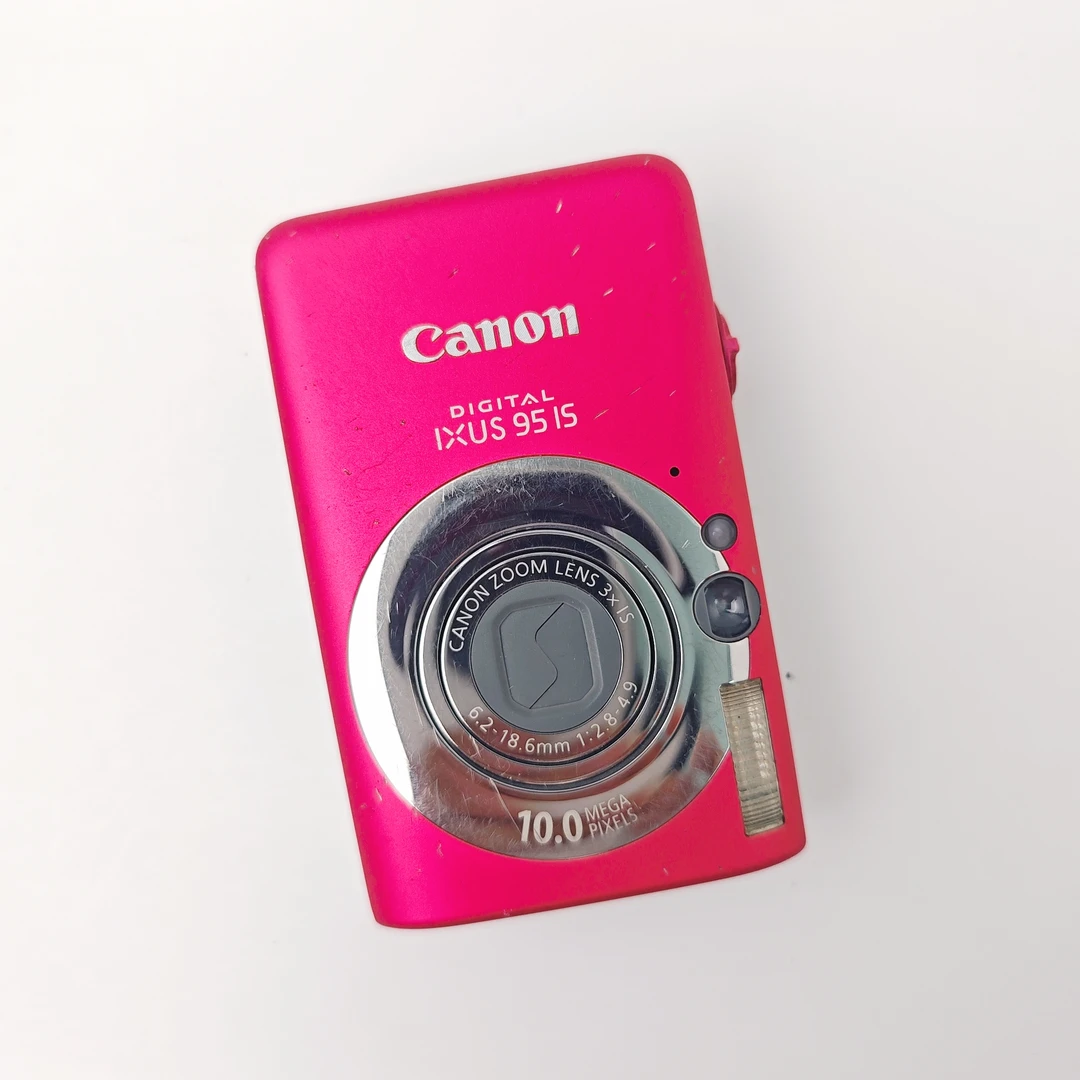 9新 Canon/佳能 ixus95 热门1000万像素3倍变焦 清透冷白ccd相机