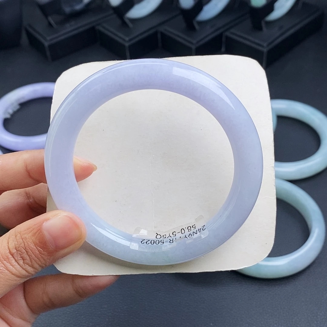 翡翠手镯未镶嵌58圆条