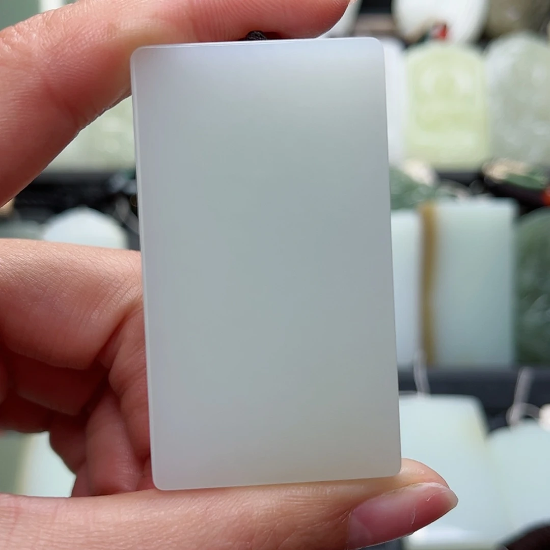 【闪购商品】颈饰未镶嵌和田玉w*Q