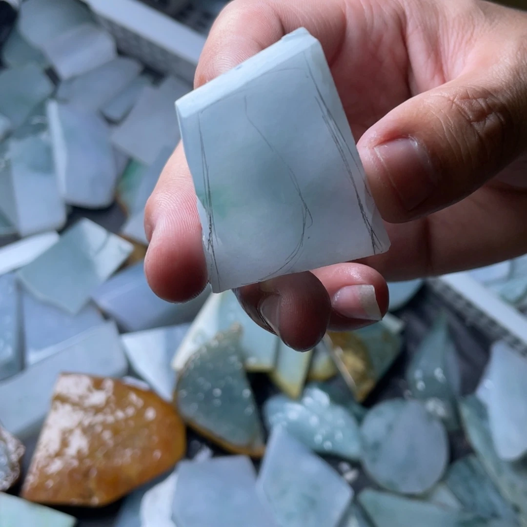 未镶嵌定制翡翠
