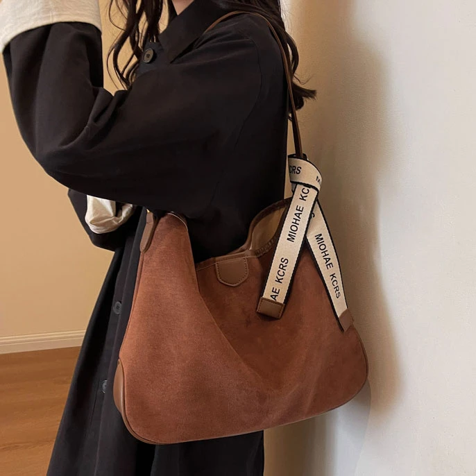 千璐禧秋冬美拉德复古单肩包慵懒风大容量高级质感百搭通勤托特包