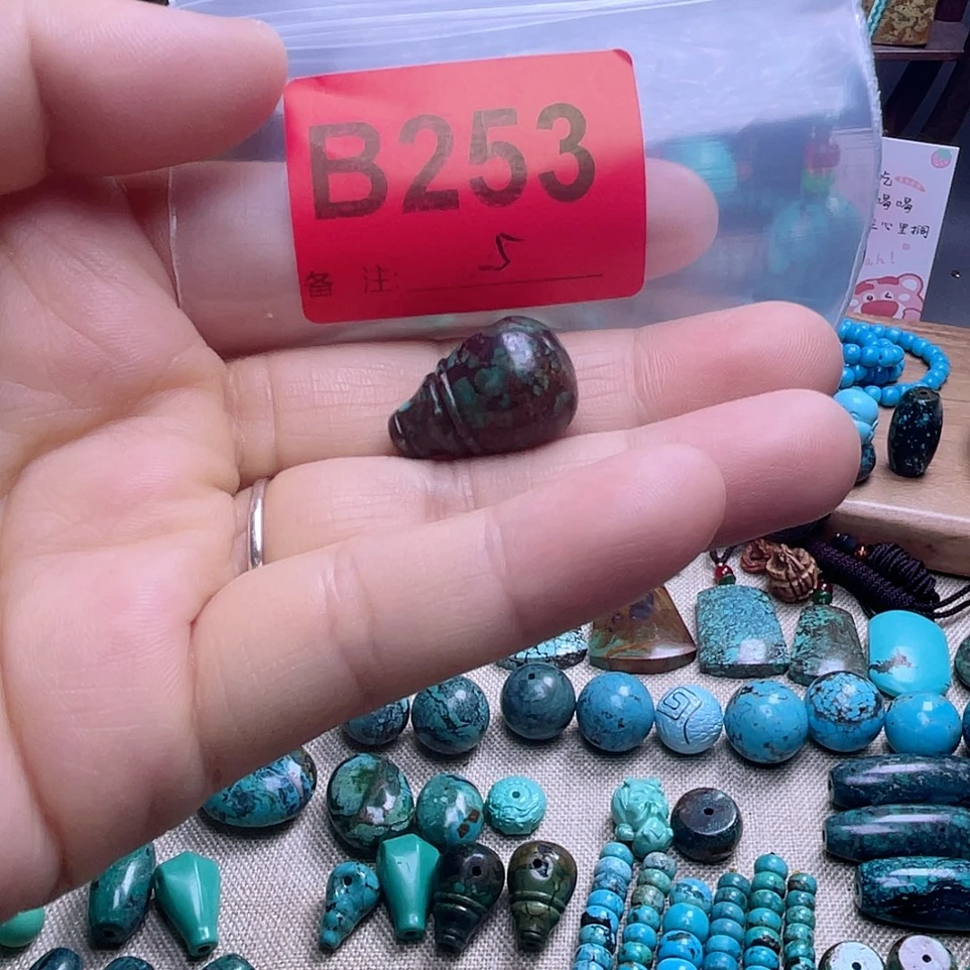 胖***胖十堰原生态绿石头特色手工配饰