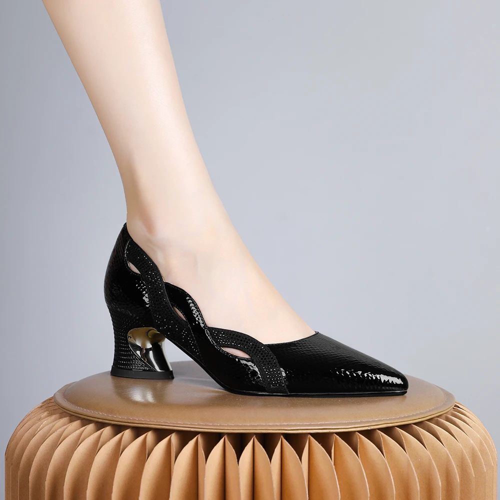 2024年新款欧美设计感软皮粗跟配裙子单鞋女气质优雅百搭黑色0041