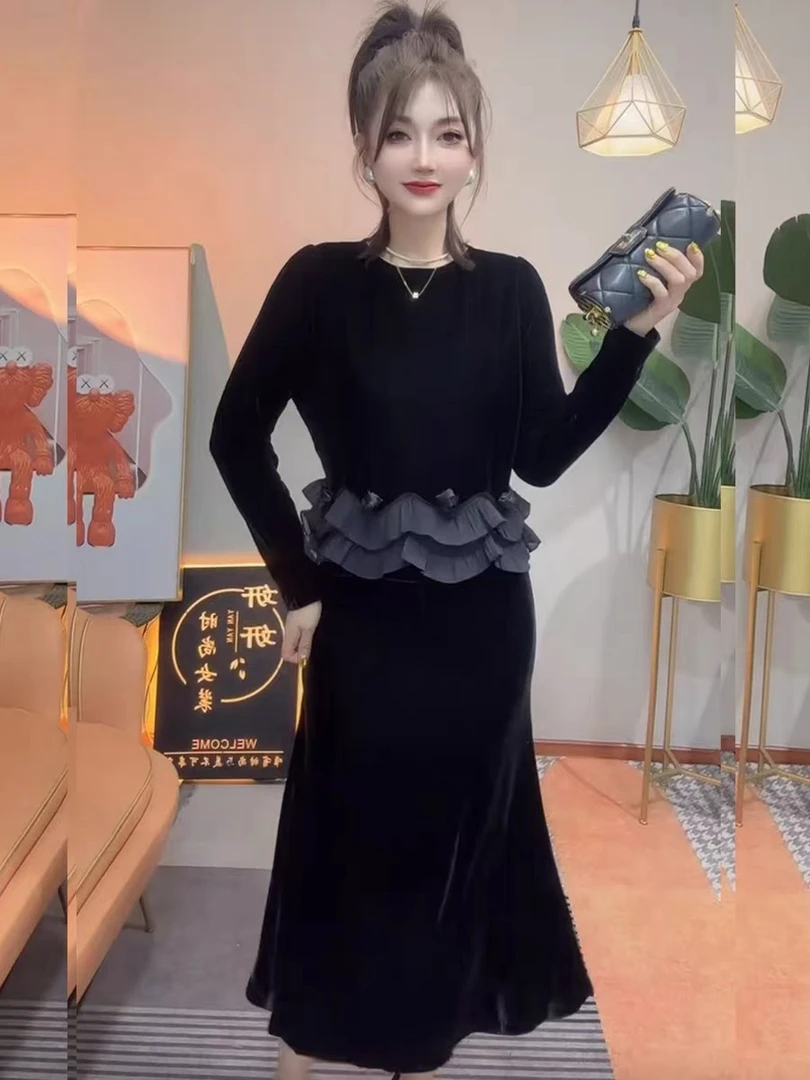 秋季气质显瘦丝绒花朵套装裙