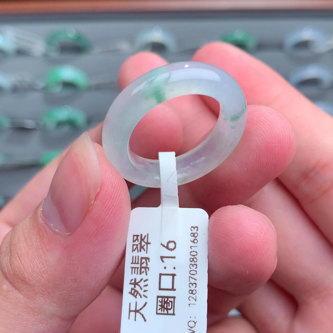 翡翠戒指未镶嵌天然