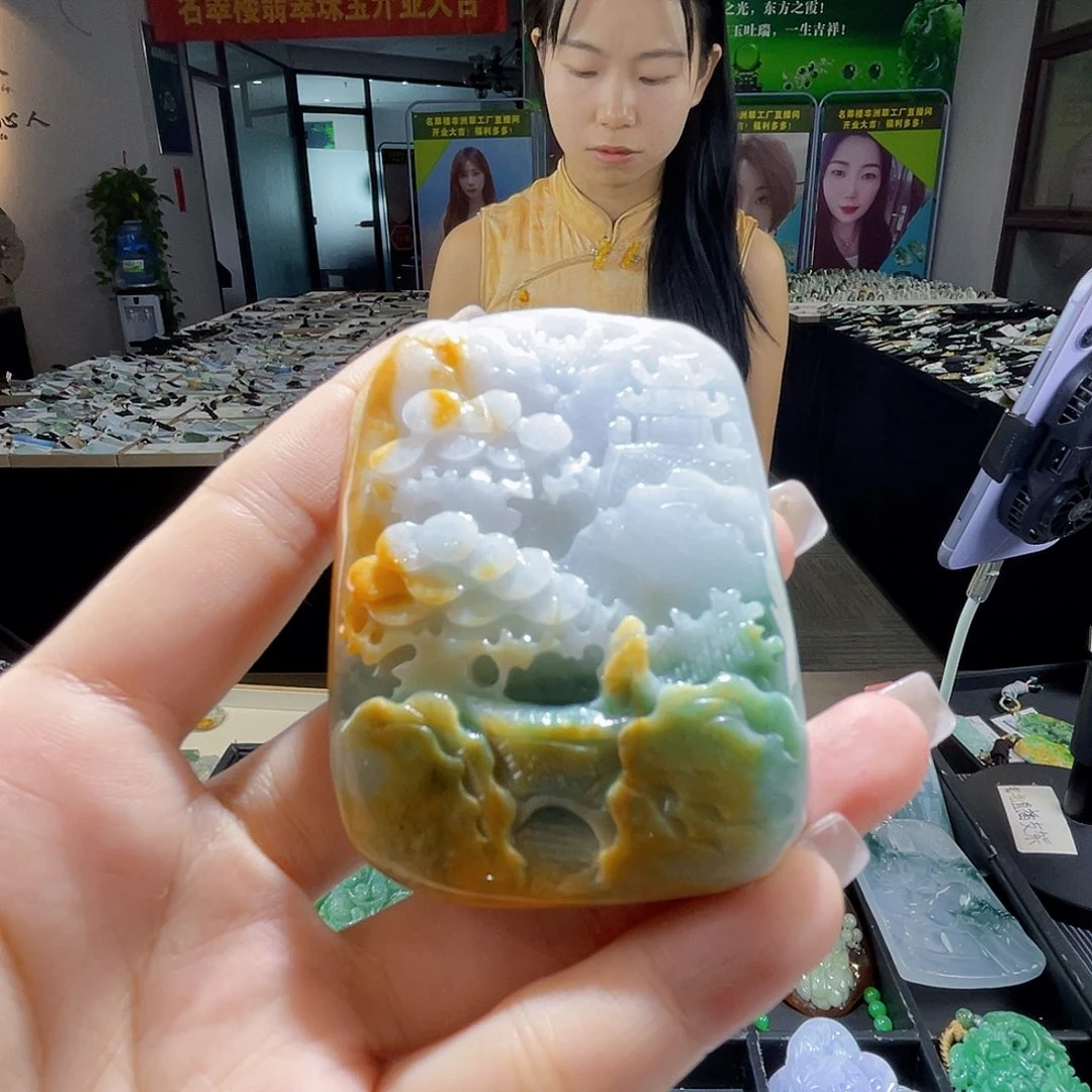 颈饰未镶嵌翡翠一