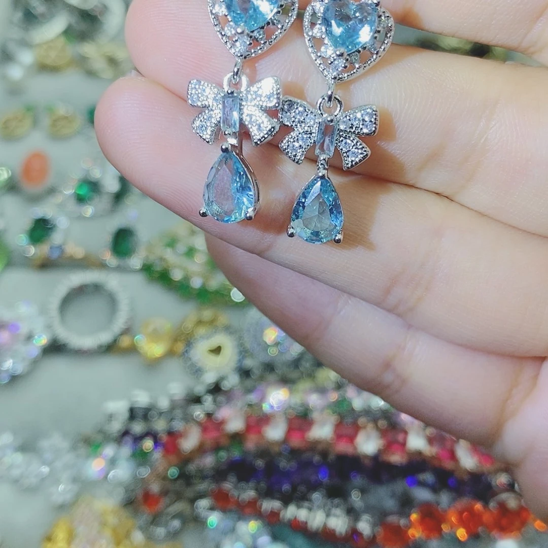 【闪购商品】银S925镶嵌耳饰托帕石