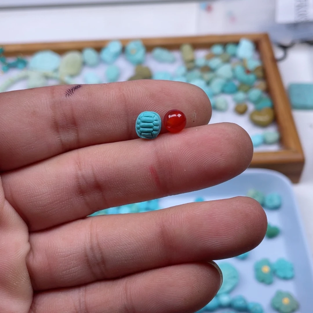 颈饰未镶嵌南红玛瑙100