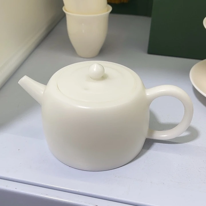 福利待遇多多哦哦哦