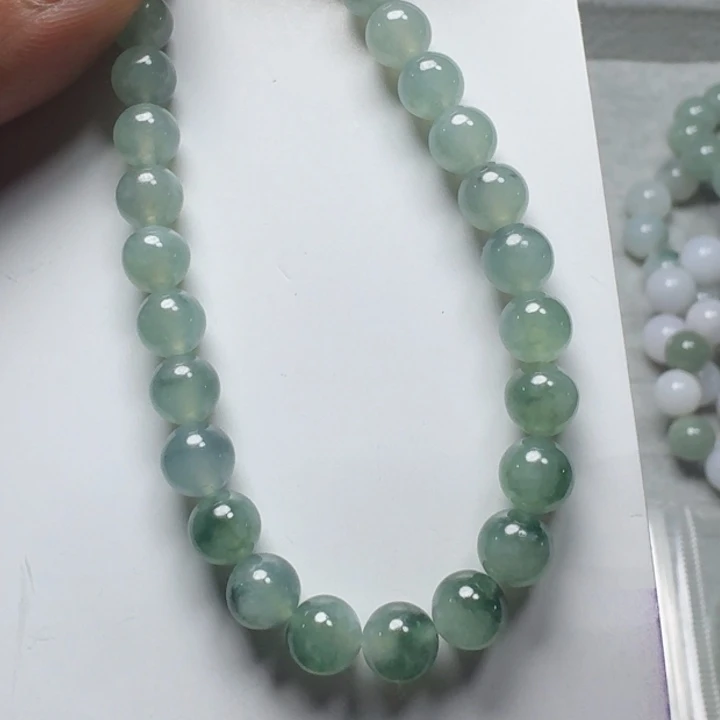 定制翡翠未镶嵌手串