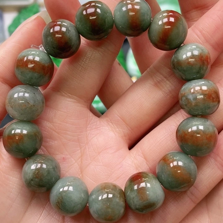 翡翠颈饰未镶嵌吊坠