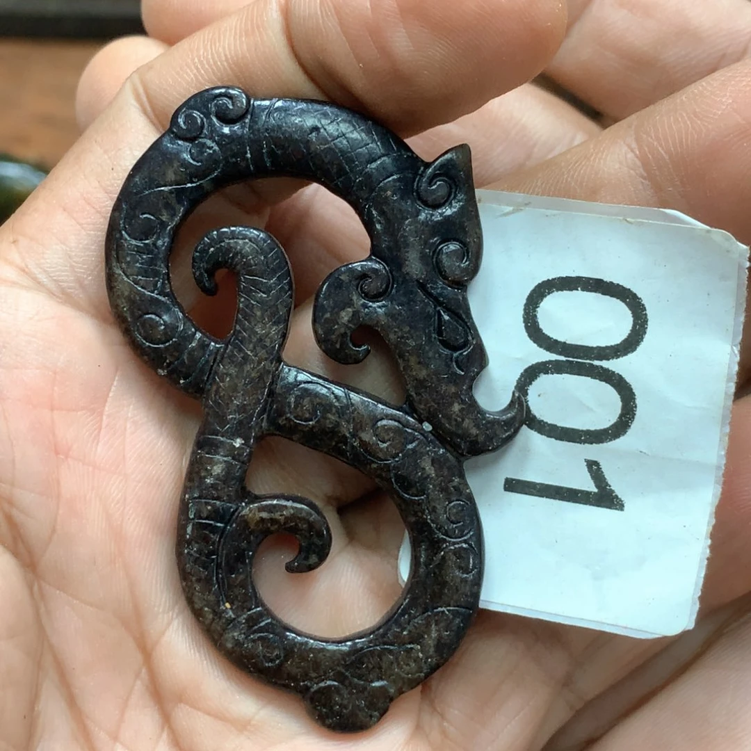 未镶嵌和田玉挂件