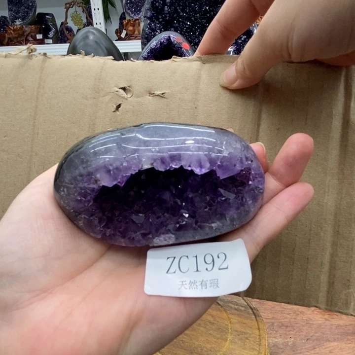 未镶嵌紫晶大型摆件（非配饰）