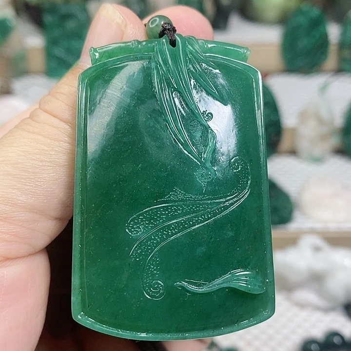 未镶嵌独山玉颈饰