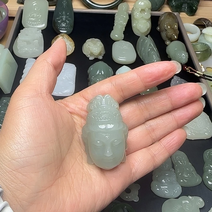 和田玉未镶嵌挂件