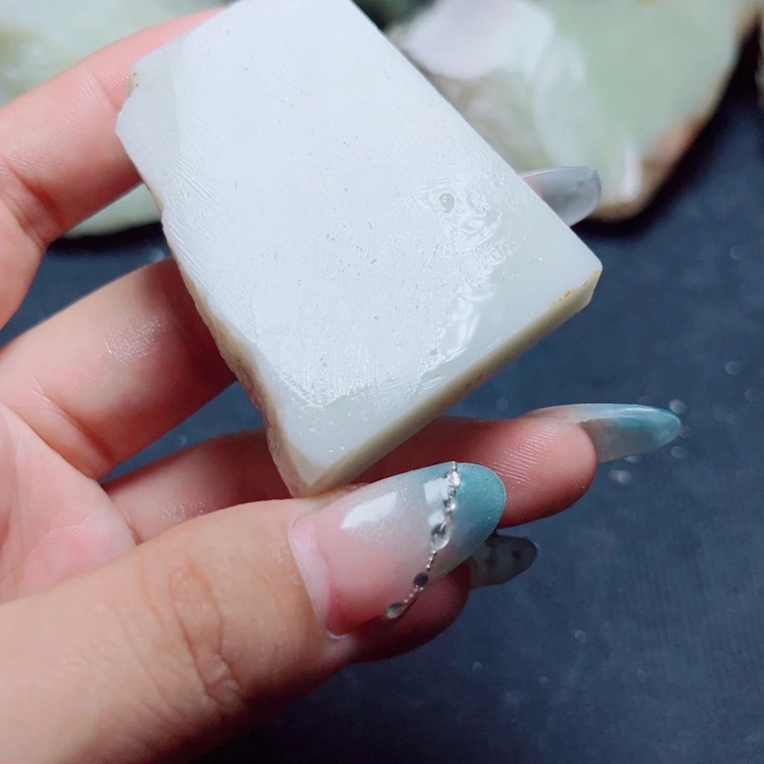 未镶嵌和田玉珠宝奇石