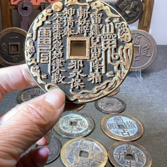 武****语现代工艺品现代工艺品