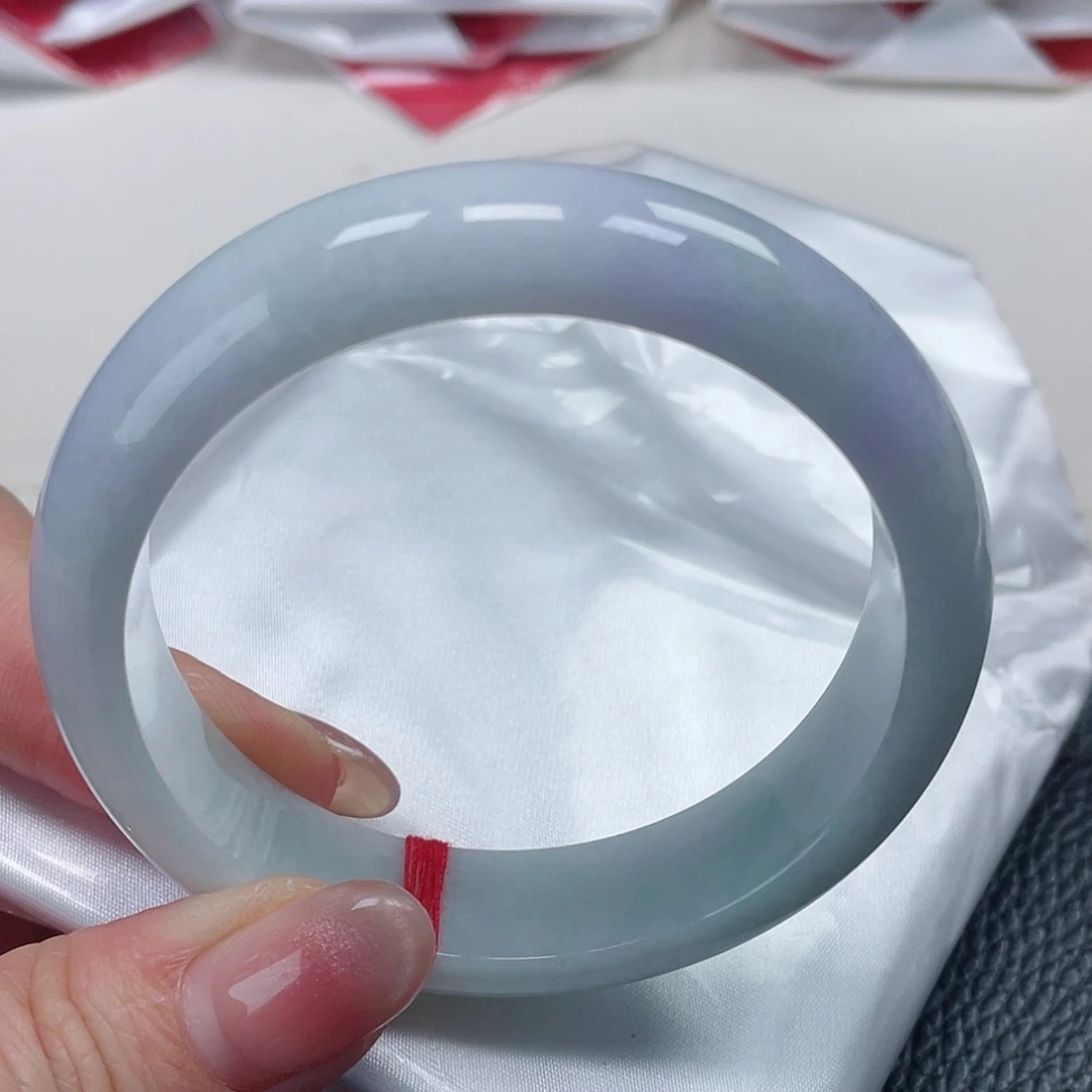 翡翠手镯未镶嵌缅甸翡翠