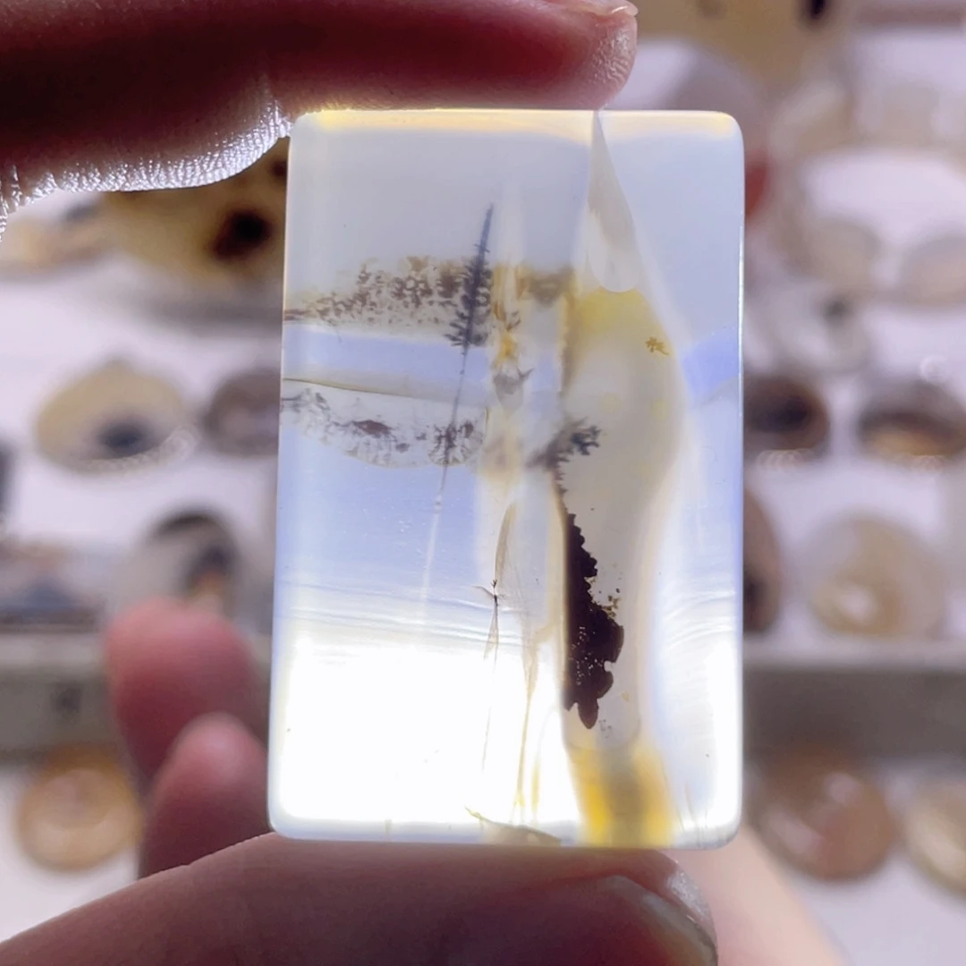 玛瑙/玉髓未镶嵌珠宝奇石