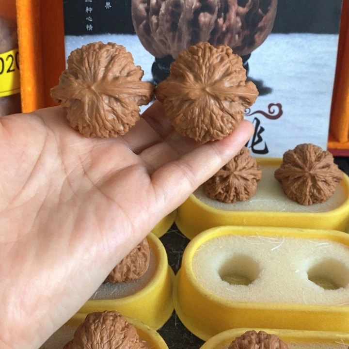 文玩核桃把件磨盘正 精对 42
