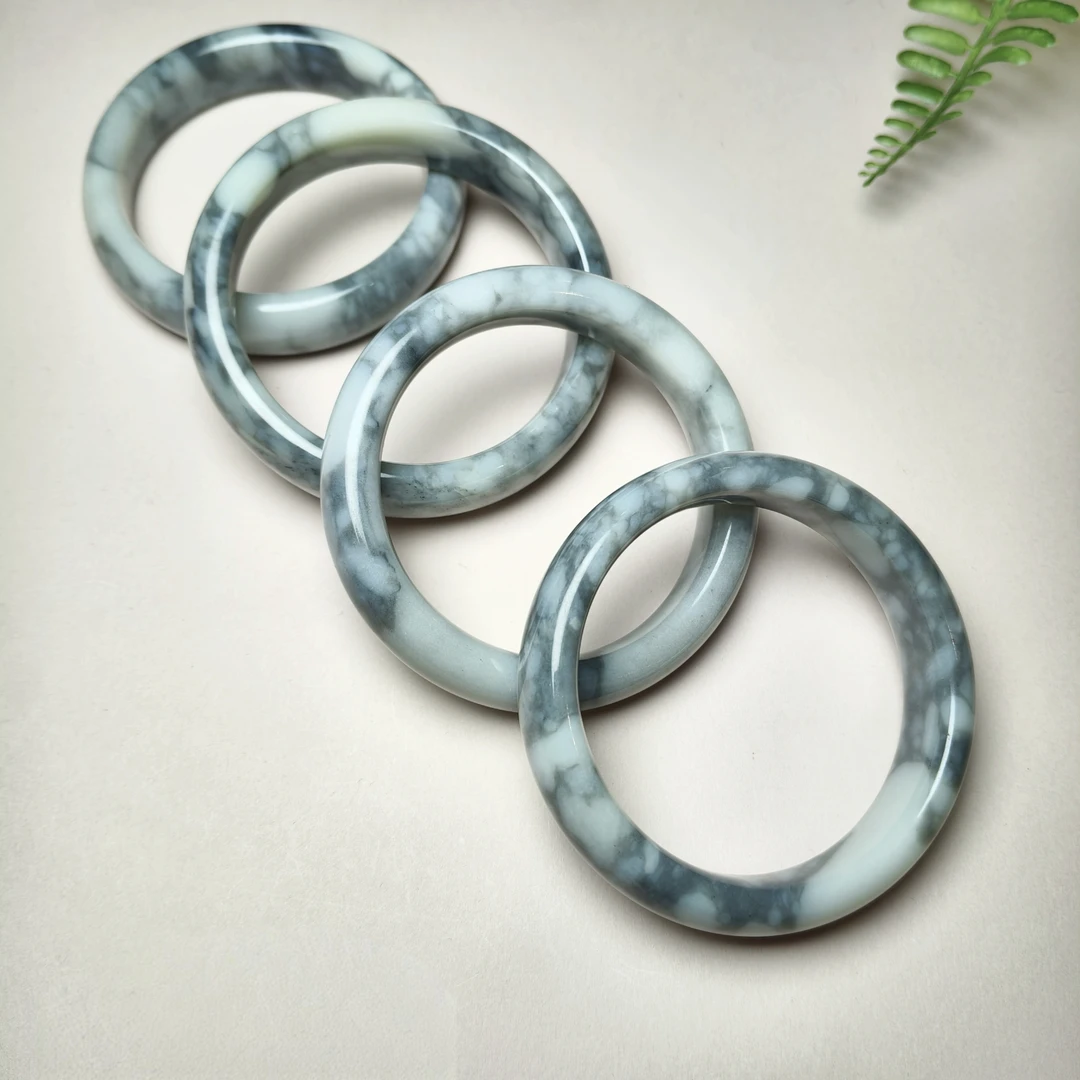 和田玉青花手镯多样性发货拍一发一(小迪补贴)