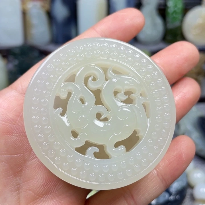 和田玉未镶嵌挂件