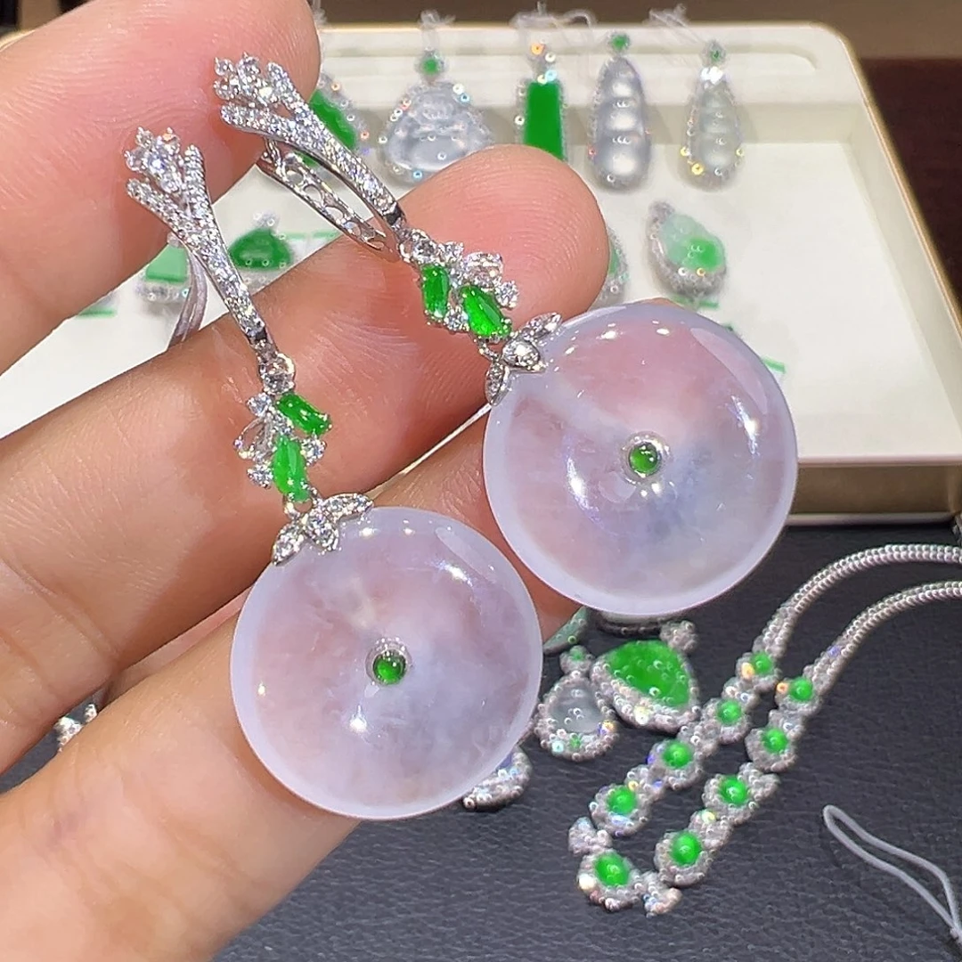 翡翠18K金镶嵌耳饰