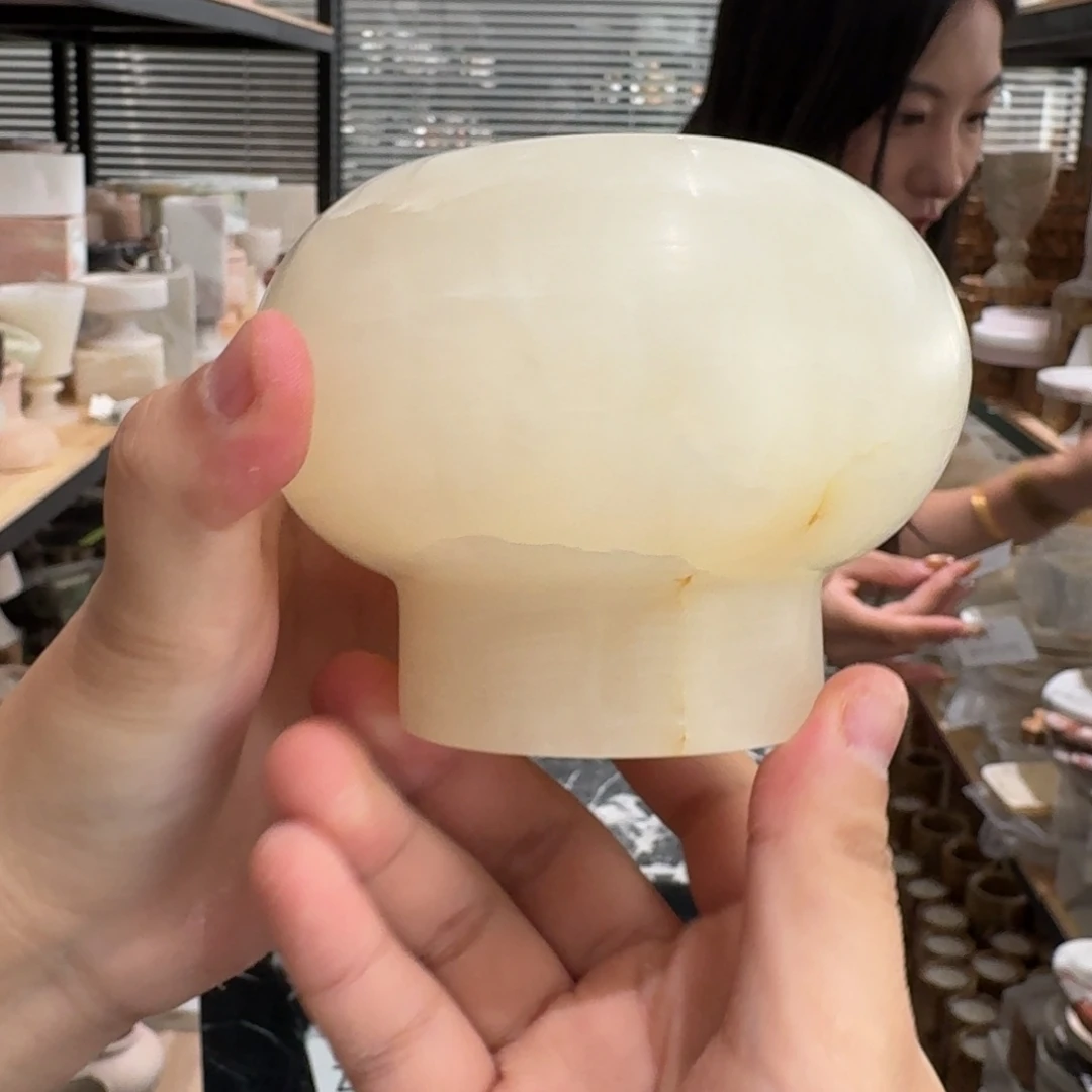 大理石h24。  不缺爱