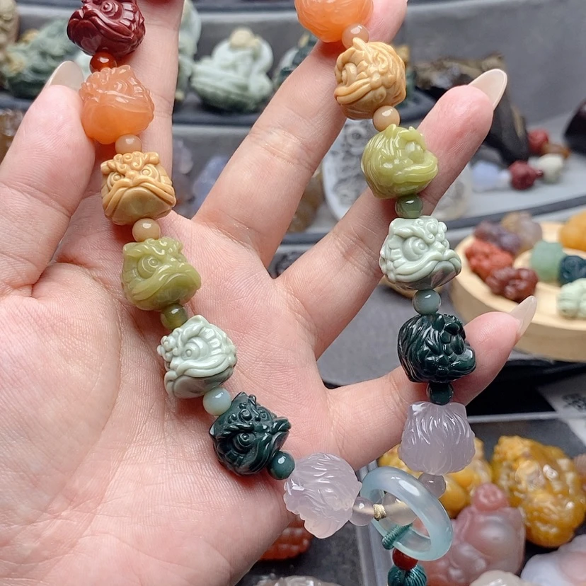 【闪购商品】未镶嵌醒狮定制石英质玉