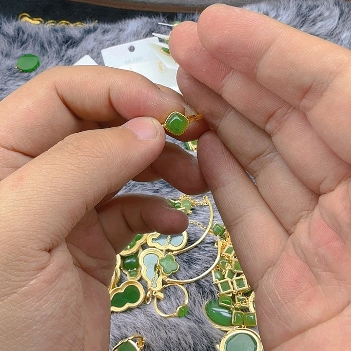 和田玉（碧玉）戒指银S925镀金镶嵌