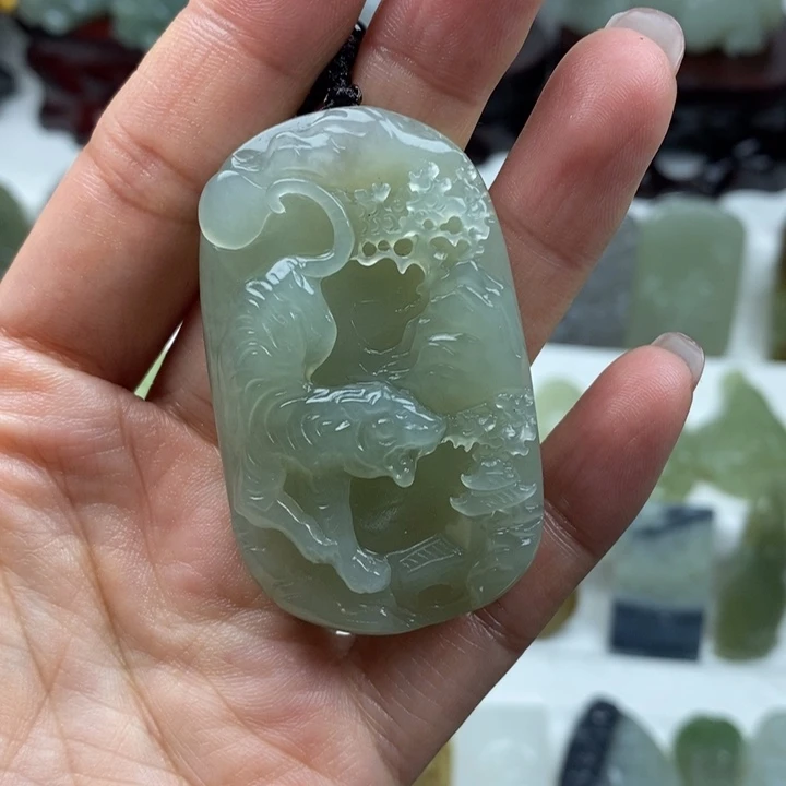 和田玉未镶嵌颈饰50