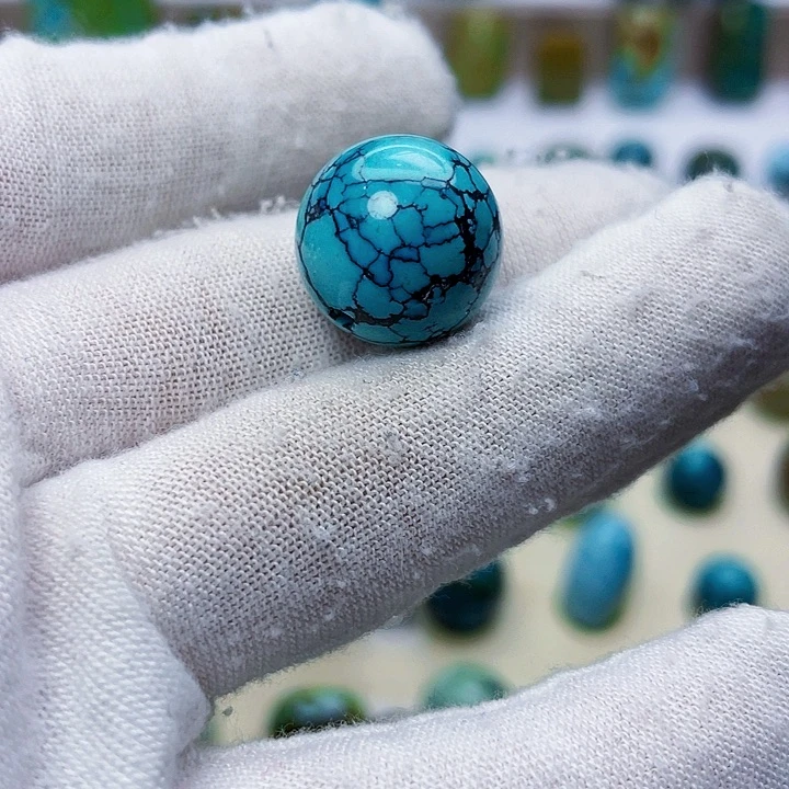 绿松石未镶嵌饰品