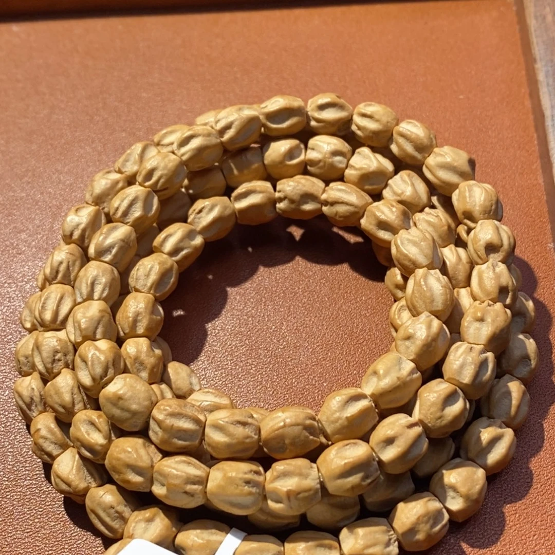 蒸***上柏香籽/百香籽吊坠