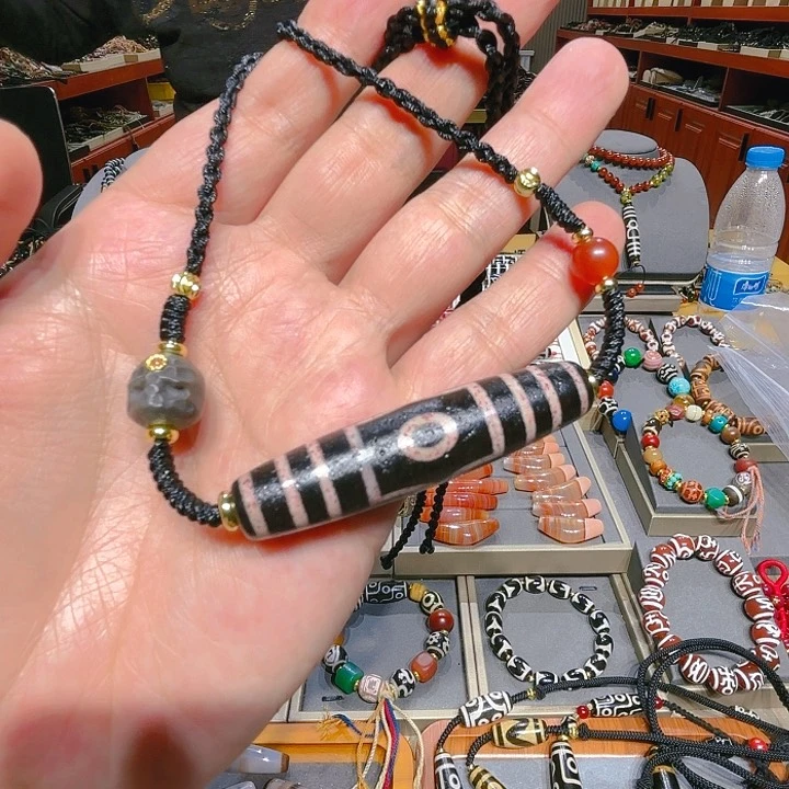 未镶嵌玛瑙/玉髓珠宝奇石