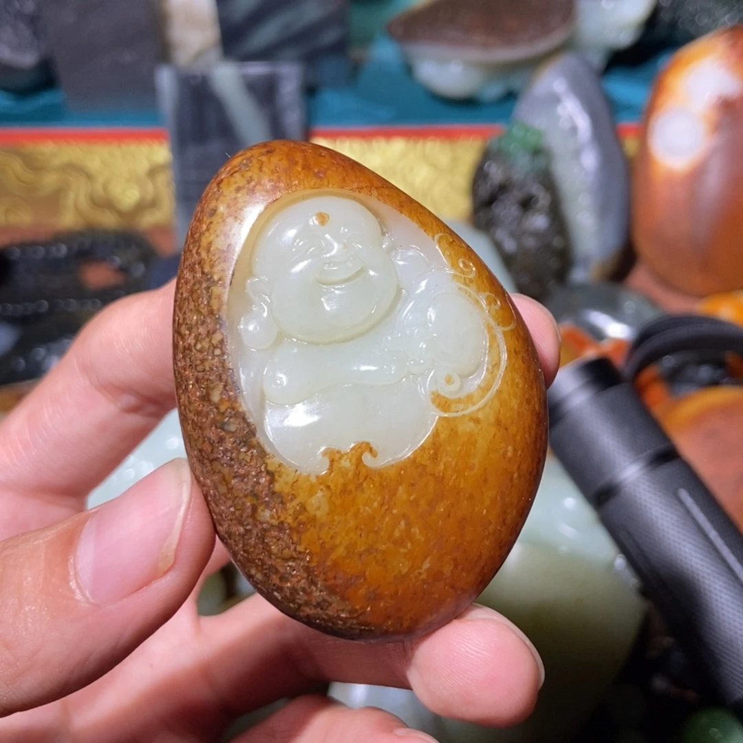 *****颈饰未镶嵌和田玉