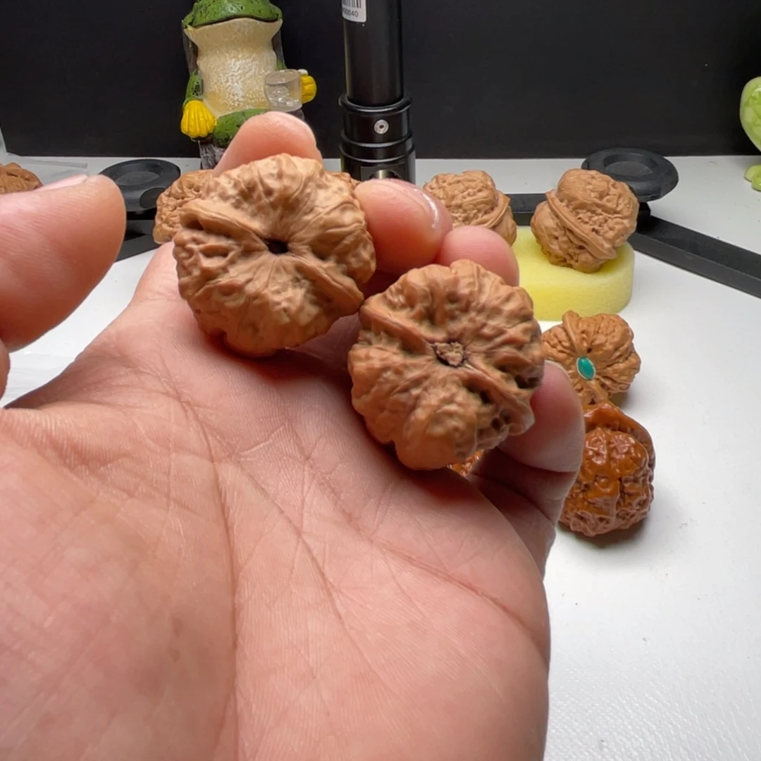 启***6核桃蛤蟆头核桃 34