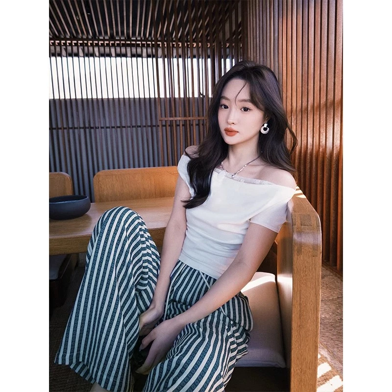 梅子熟了 荡领斜肩小短t女夏季新款设计感不对称修身显瘦无袖上衣