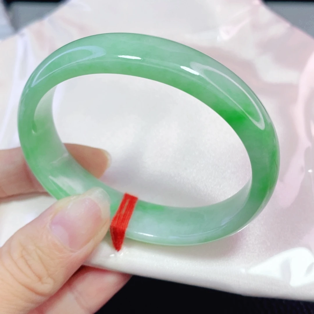 未镶嵌手镯翡翠H****n57贵妃