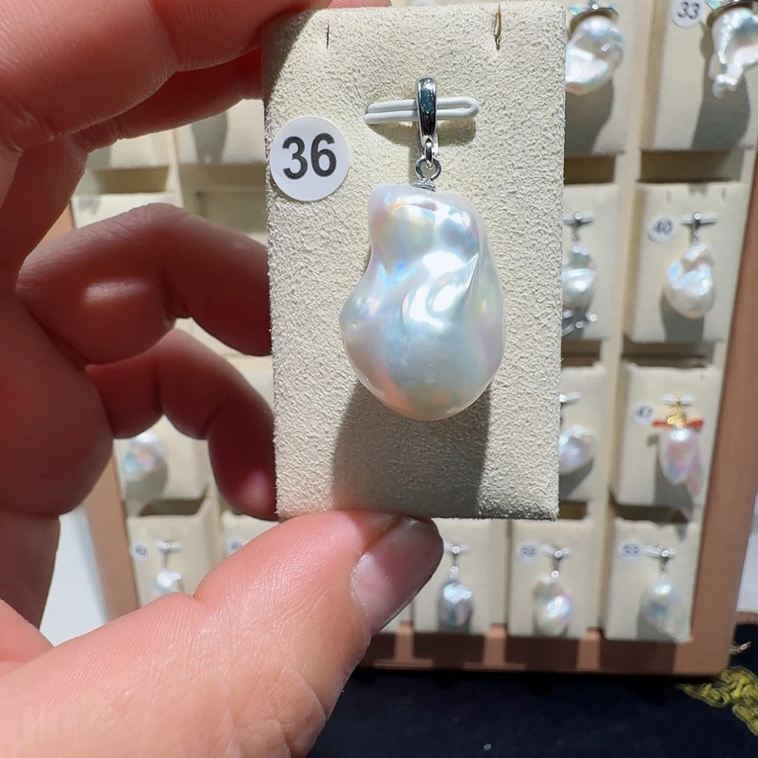 合金淡水珍珠颈饰