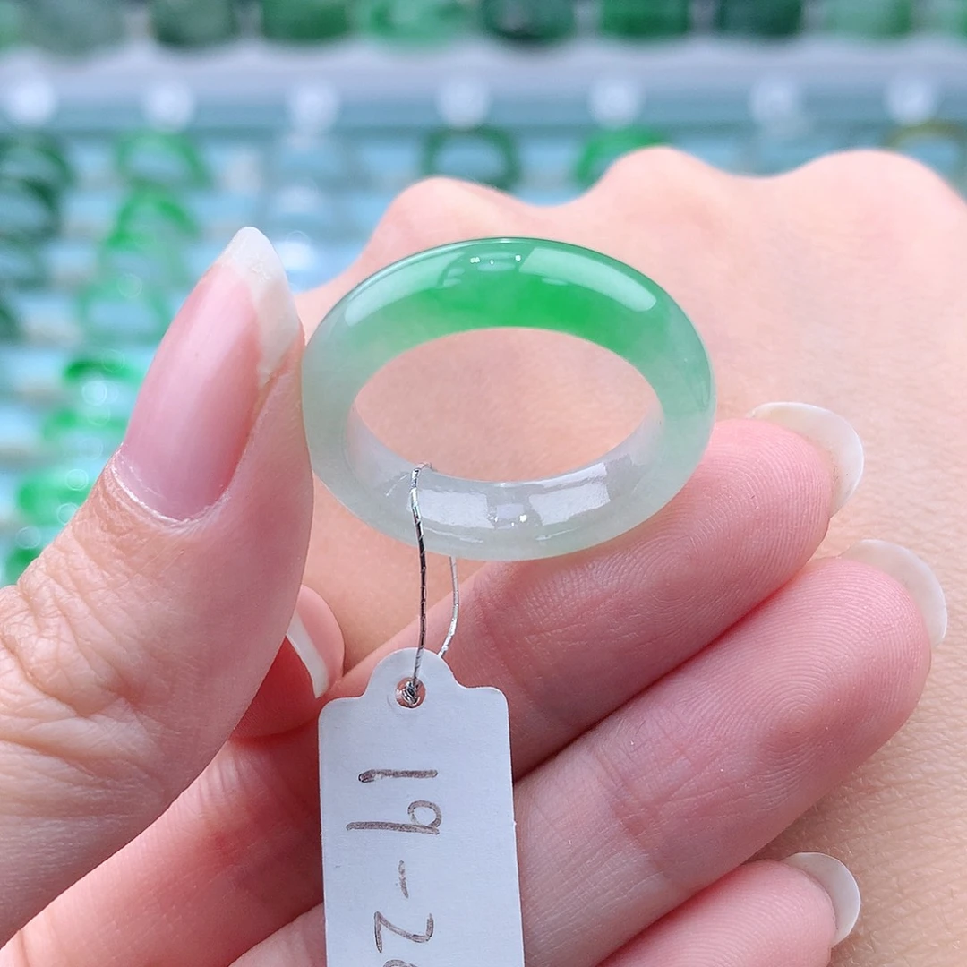 翡翠戒指未镶嵌卧*缅甸翡翠A货