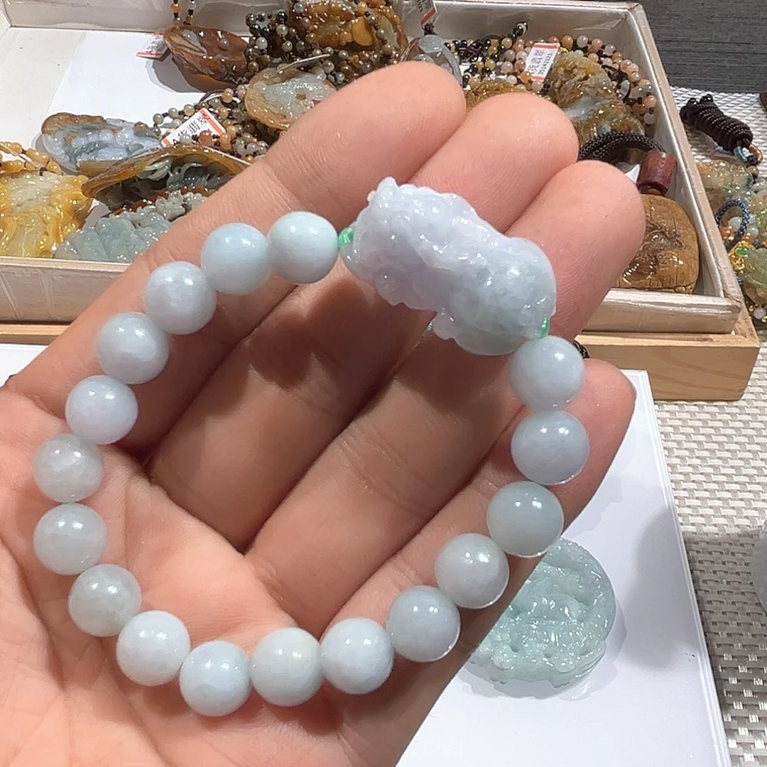 翡翠未镶嵌颈饰挂件