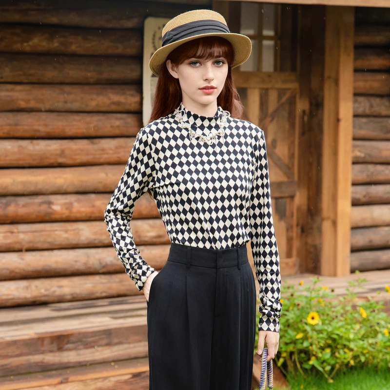 谜底半高领T恤长袖女2025秋季新款复古菱形格弹力打底衫257MT7711